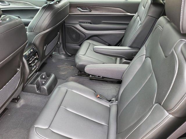 new 2025 Jeep Grand Cherokee L car, priced at $39,972