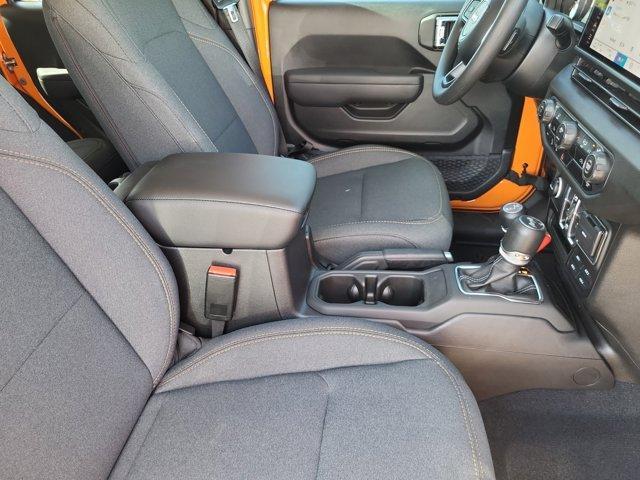 new 2025 Jeep Wrangler car, priced at $41,590