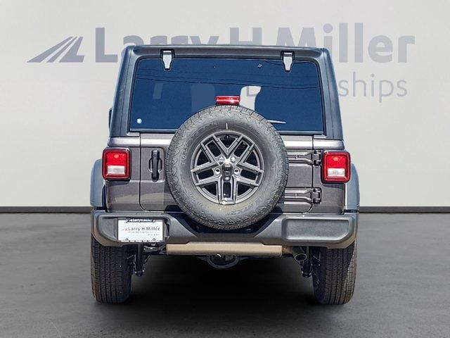 new 2025 Jeep Wrangler car, priced at $45,095