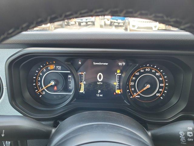 new 2025 Jeep Wrangler car, priced at $45,095