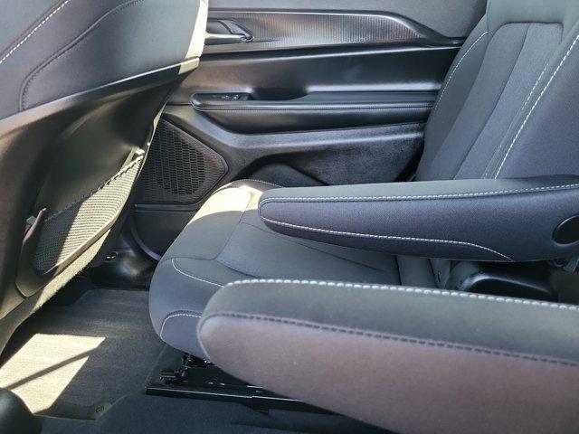 used 2025 Jeep Grand Cherokee L car, priced at $34,997