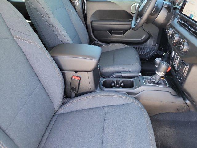 new 2025 Jeep Wrangler car, priced at $40,695