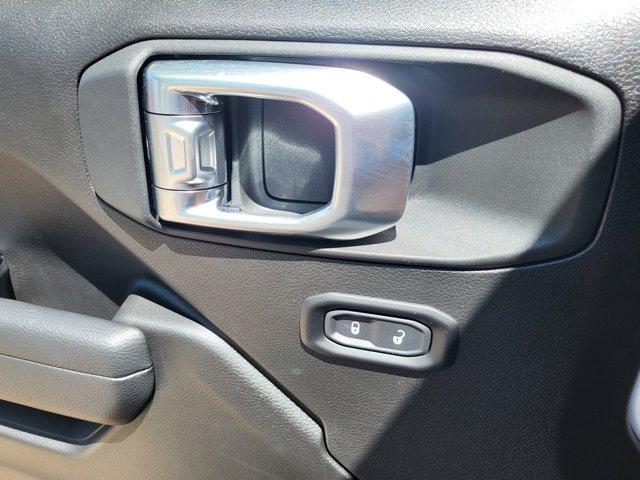 new 2025 Jeep Gladiator car, priced at $38,542