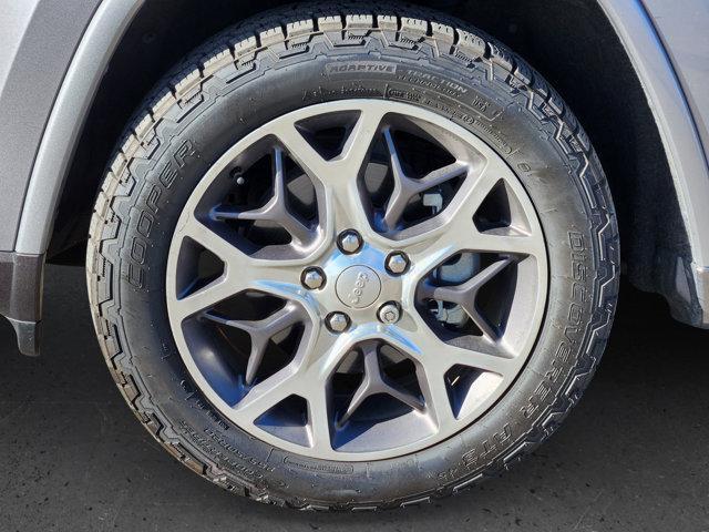 used 2018 Jeep Grand Cherokee car, priced at $19,997