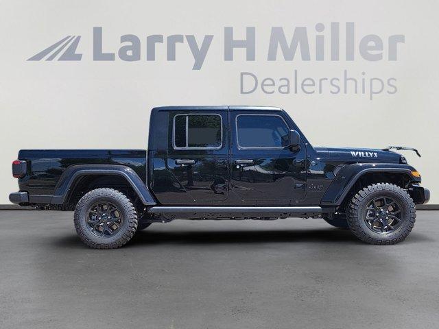 new 2025 Jeep Gladiator car, priced at $42,982
