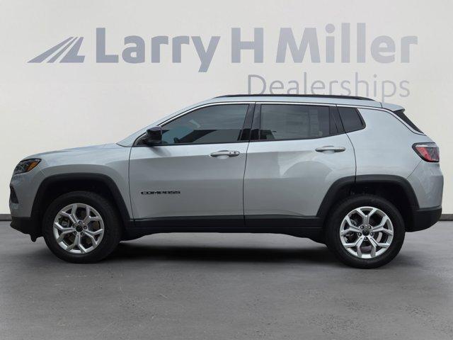 new 2025 Jeep Compass car, priced at $30,358