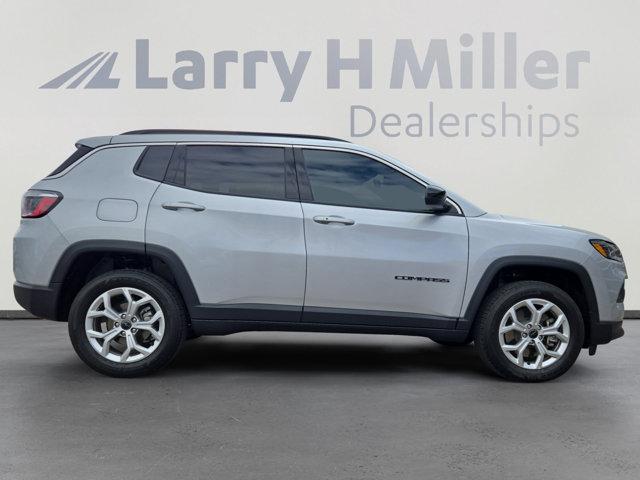 new 2025 Jeep Compass car, priced at $30,358