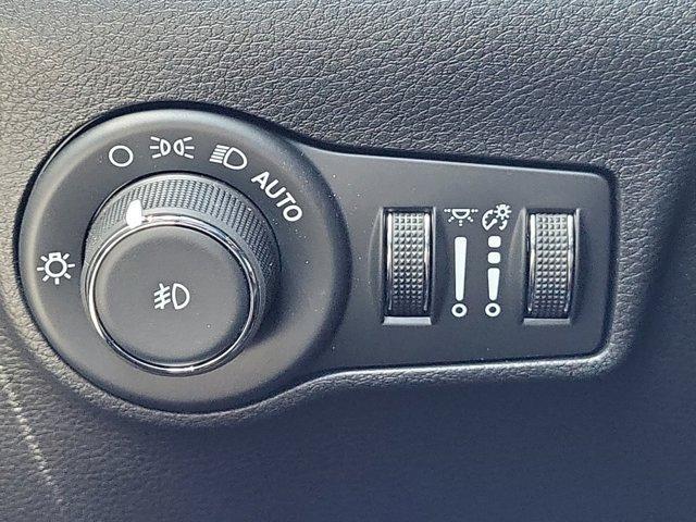 new 2025 Jeep Compass car, priced at $29,960