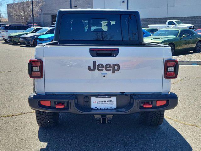 new 2024 Jeep Gladiator car, priced at $60,128