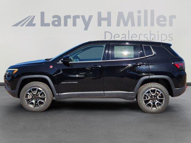 new 2025 Jeep Compass car, priced at $37,808