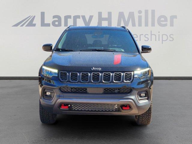 new 2025 Jeep Compass car, priced at $37,808