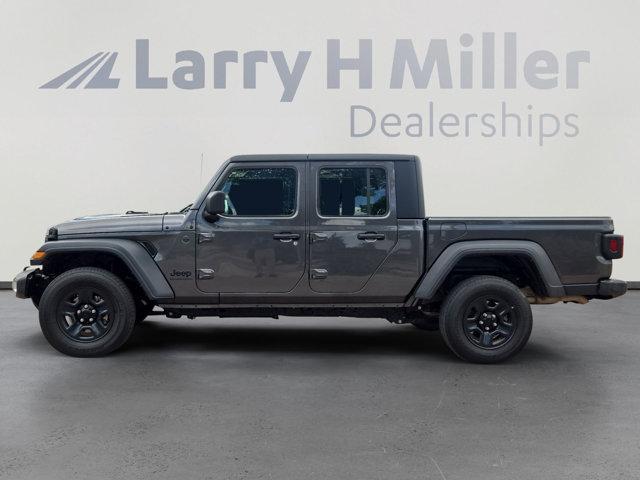 used 2023 Jeep Gladiator car, priced at $35,761