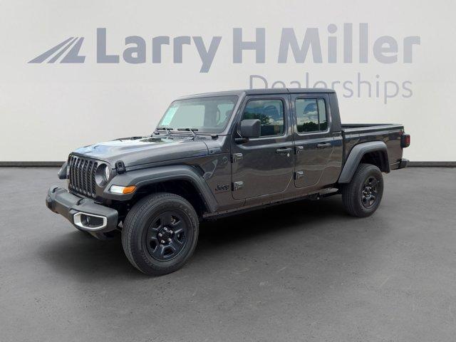 used 2023 Jeep Gladiator car, priced at $35,761