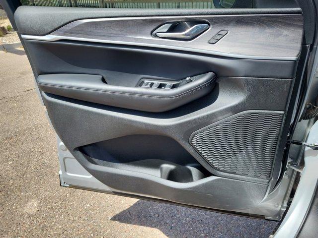 new 2025 Jeep Grand Cherokee L car, priced at $42,537