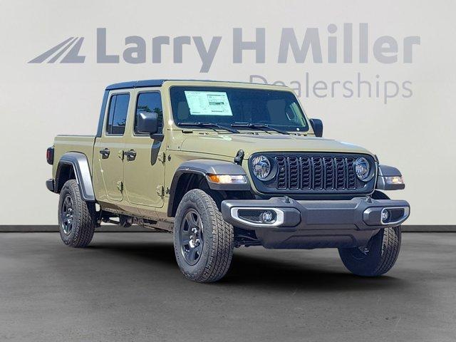 new 2025 Jeep Gladiator car, priced at $40,632