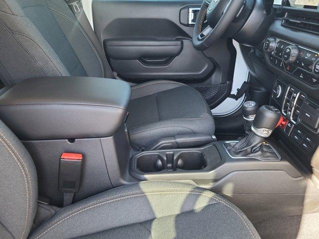 new 2025 Jeep Gladiator car, priced at $45,935