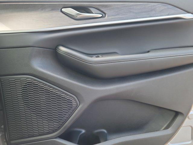 new 2025 Jeep Grand Cherokee L car, priced at $47,965