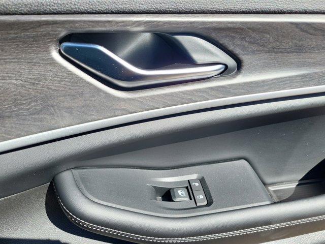 new 2025 Jeep Grand Cherokee car, priced at $43,915