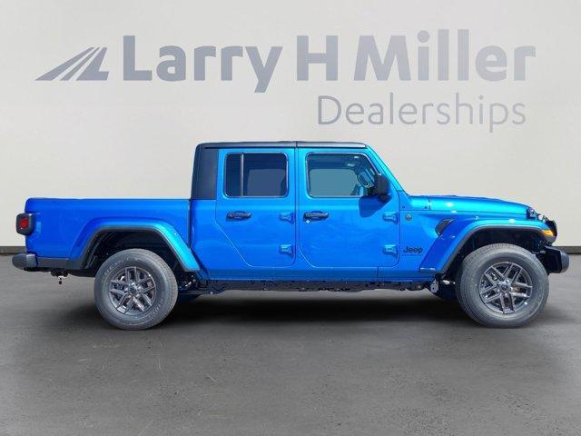 new 2025 Jeep Gladiator car, priced at $45,246