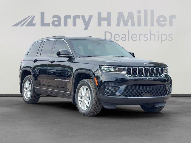 new 2025 Jeep Grand Cherokee car, priced at $39,590