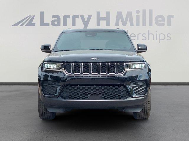 new 2025 Jeep Grand Cherokee car, priced at $39,590