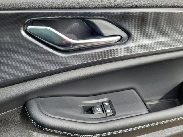 new 2025 Jeep Grand Cherokee car, priced at $39,590