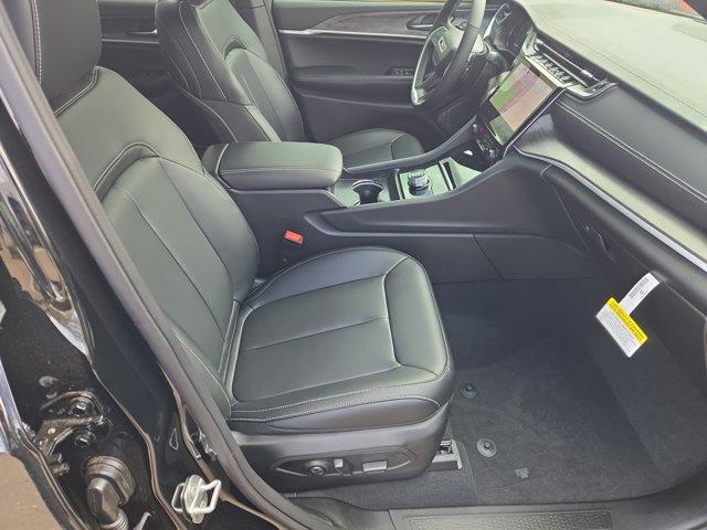new 2025 Jeep Grand Cherokee L car, priced at $50,578