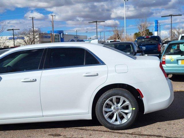 new 2023 Chrysler 300 car, priced at $32,283