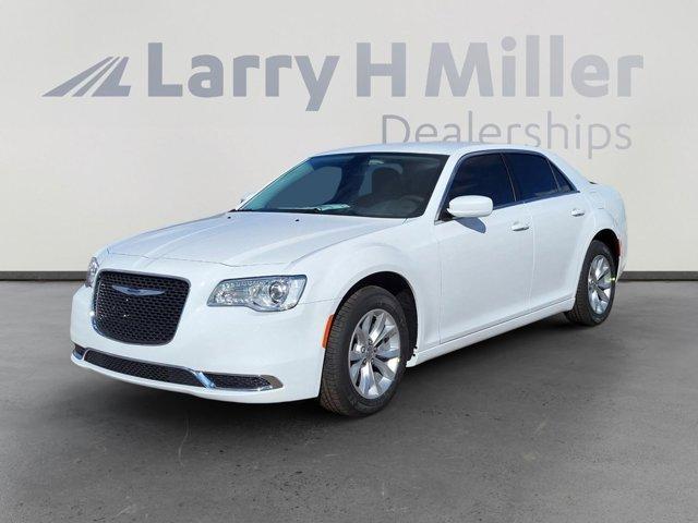 new 2023 Chrysler 300 car, priced at $32,033