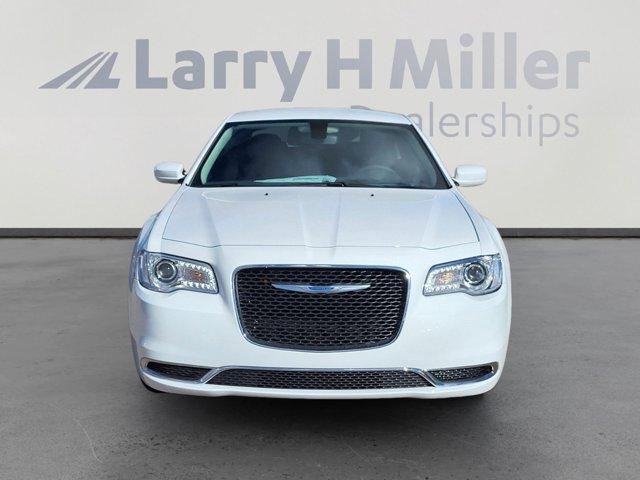 new 2023 Chrysler 300 car, priced at $31,033