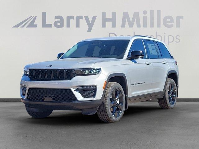 new 2025 Jeep Grand Cherokee car, priced at $46,640