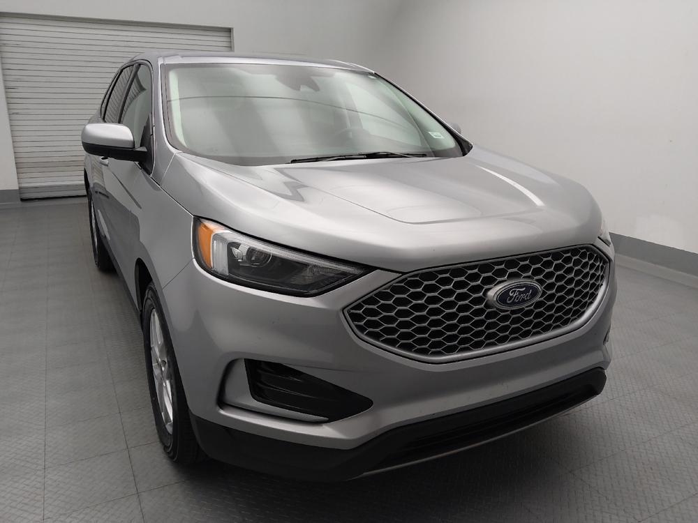 used 2024 Ford Edge car, priced at $25,995