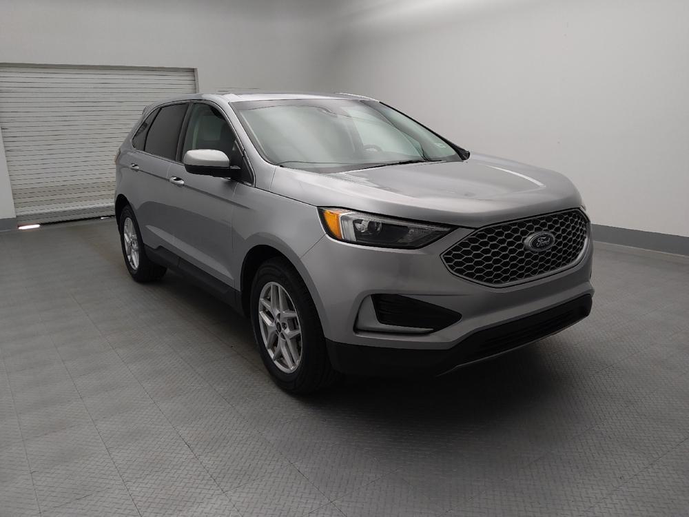 used 2024 Ford Edge car, priced at $26,595