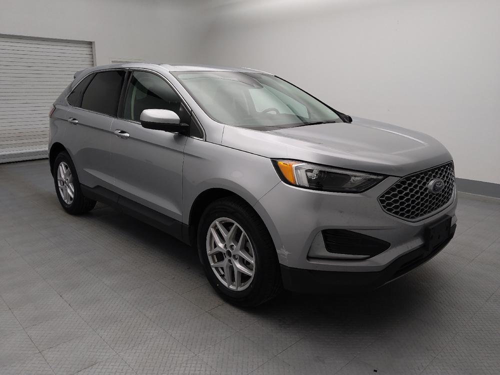 used 2024 Ford Edge car, priced at $26,295