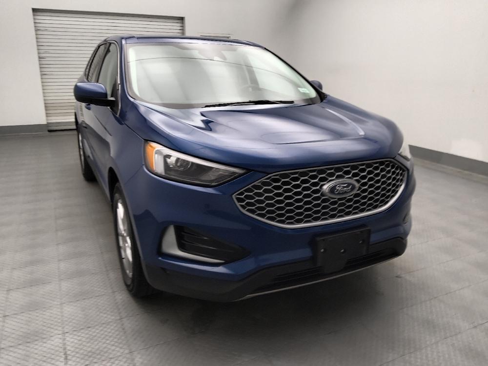 used 2024 Ford Edge car, priced at $27,495