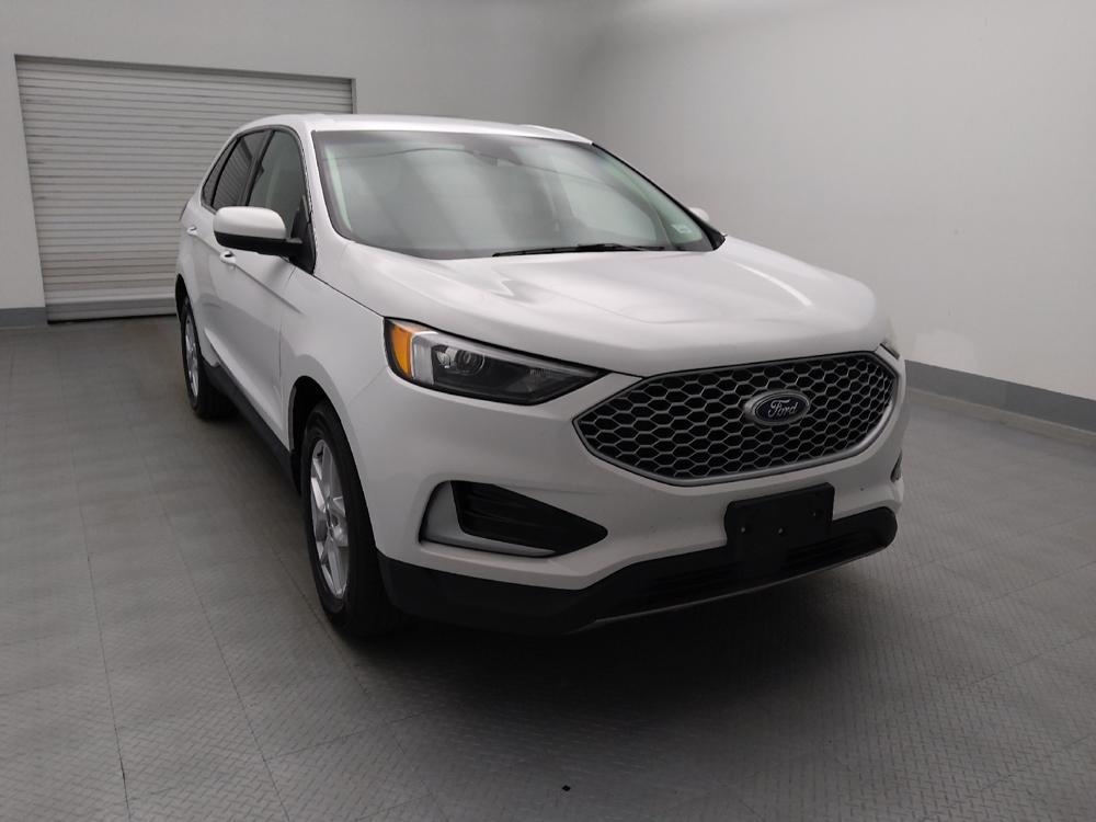 used 2024 Ford Edge car, priced at $26,495