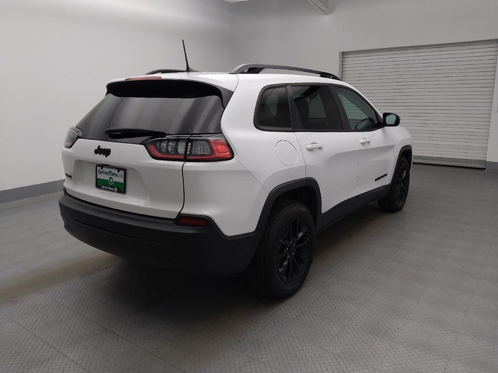 used 2023 Jeep Cherokee car, priced at $25,895