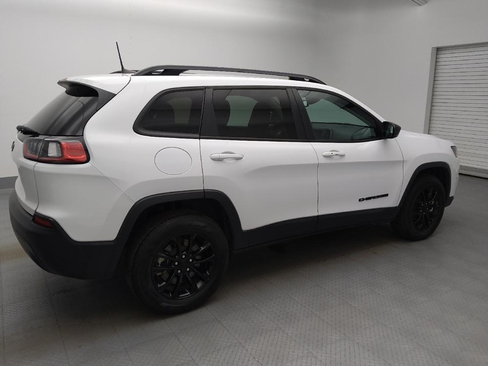 used 2023 Jeep Cherokee car, priced at $25,895