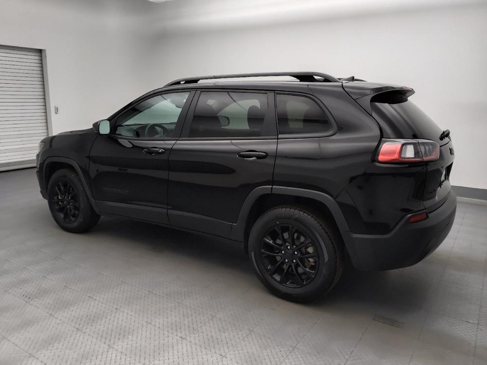 used 2023 Jeep Cherokee car, priced at $26,395