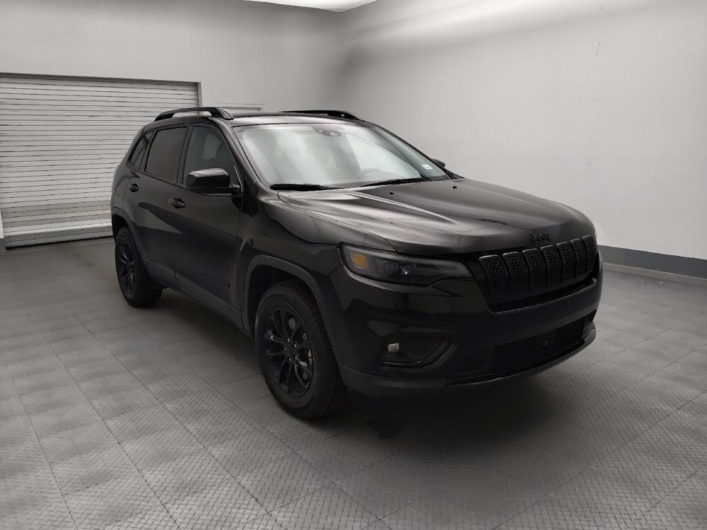 used 2023 Jeep Cherokee car, priced at $26,395