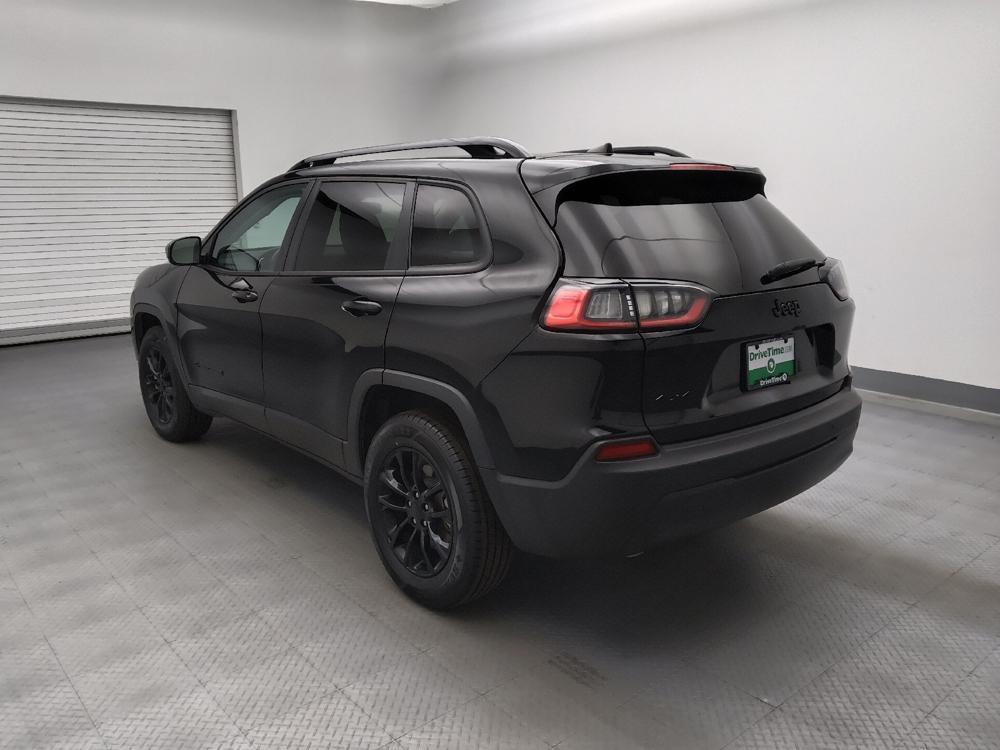 used 2023 Jeep Cherokee car, priced at $26,395