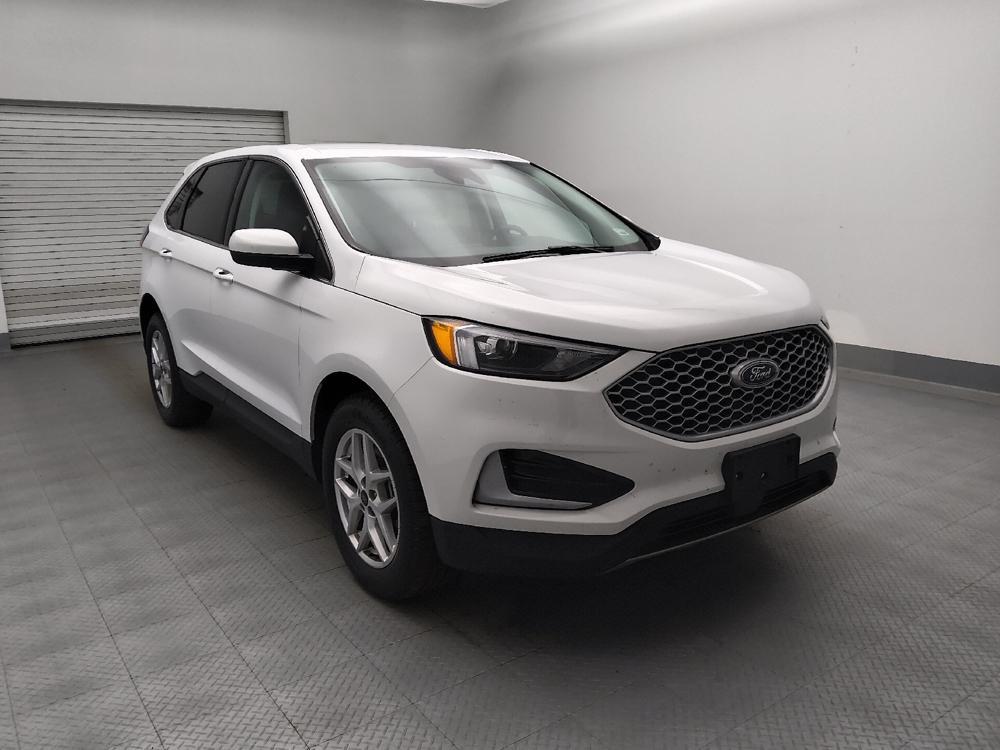 used 2024 Ford Edge car, priced at $28,395