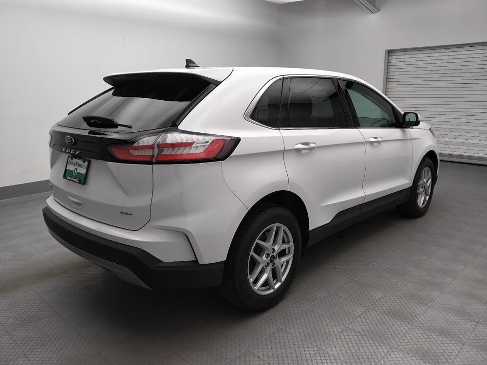 used 2024 Ford Edge car, priced at $28,395
