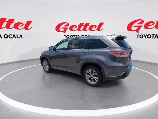 used 2015 Toyota Highlander car, priced at $19,981