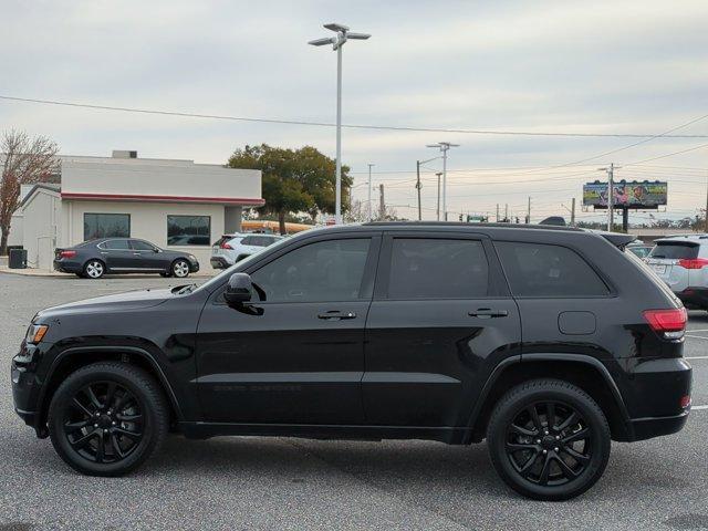 used 2020 Jeep Grand Cherokee car, priced at $16,582