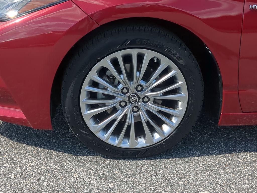 used 2019 Toyota Avalon Hybrid car, priced at $24,982