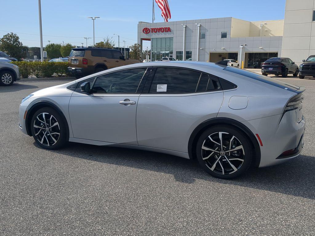 new 2026 Toyota Prius Plug-In Hybrid car, priced at $38,969