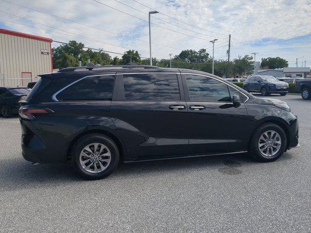 used 2023 Toyota Sienna car, priced at $36,882