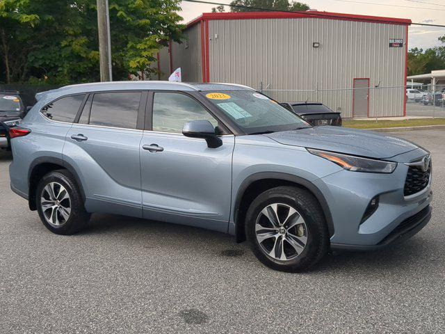 used 2023 Toyota Highlander car, priced at $37,581