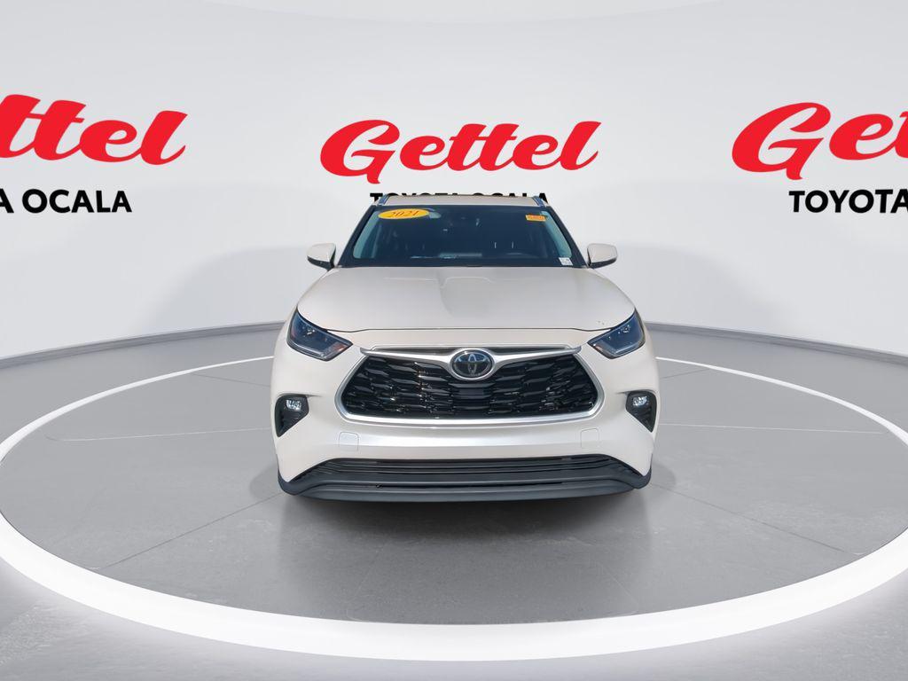 used 2021 Toyota Highlander car, priced at $29,882